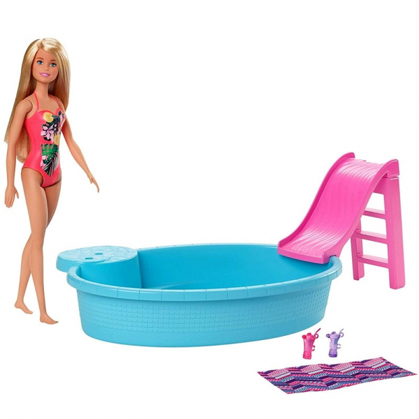 Mattel Barbie a bazén